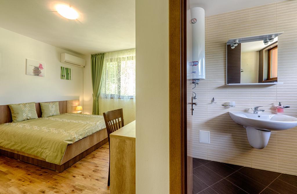 Guest House Vitora Ribaritsa Δωμάτιο φωτογραφία